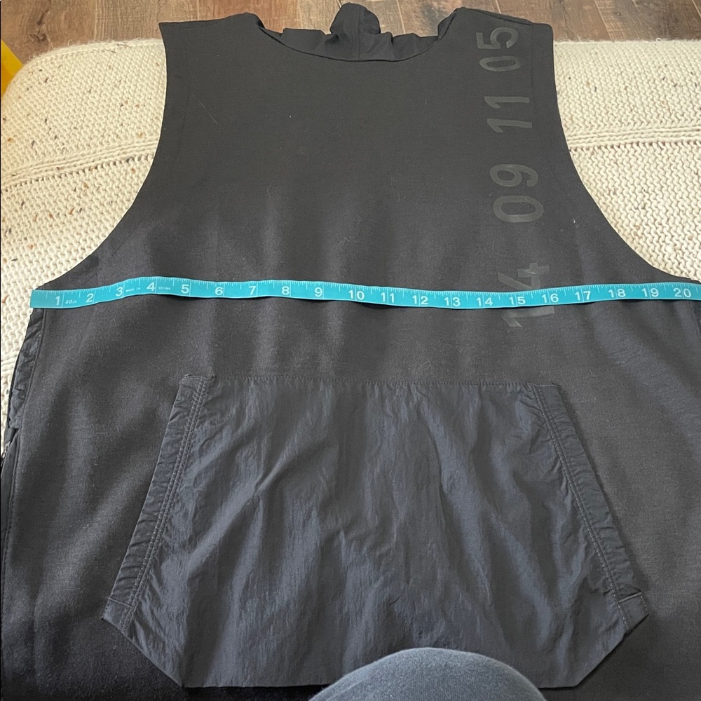 (For adnas8) Nike Therma Pack Hooded Sleeveless Sweatshirt Men’s M - Picture 6 of 8